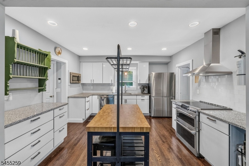 46 Greenwood Ave