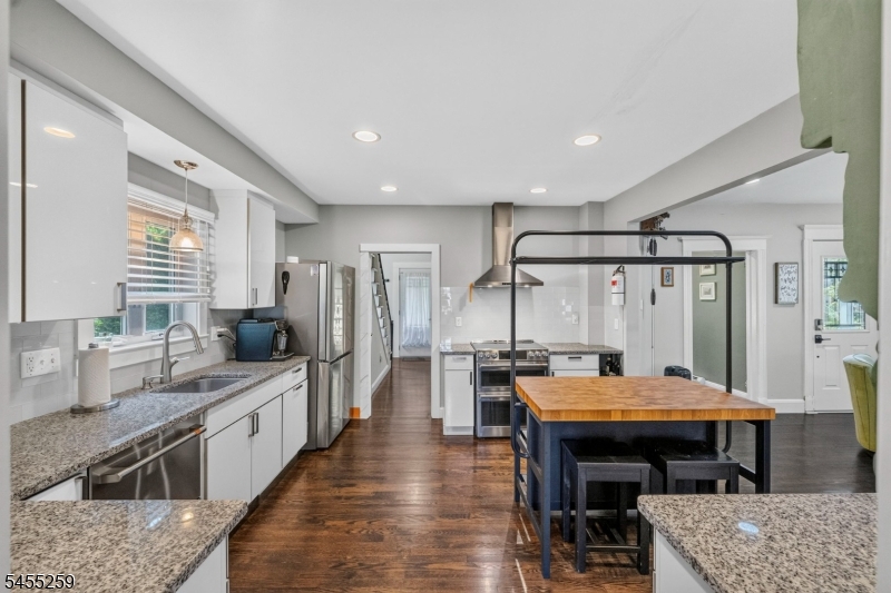 46 Greenwood Ave