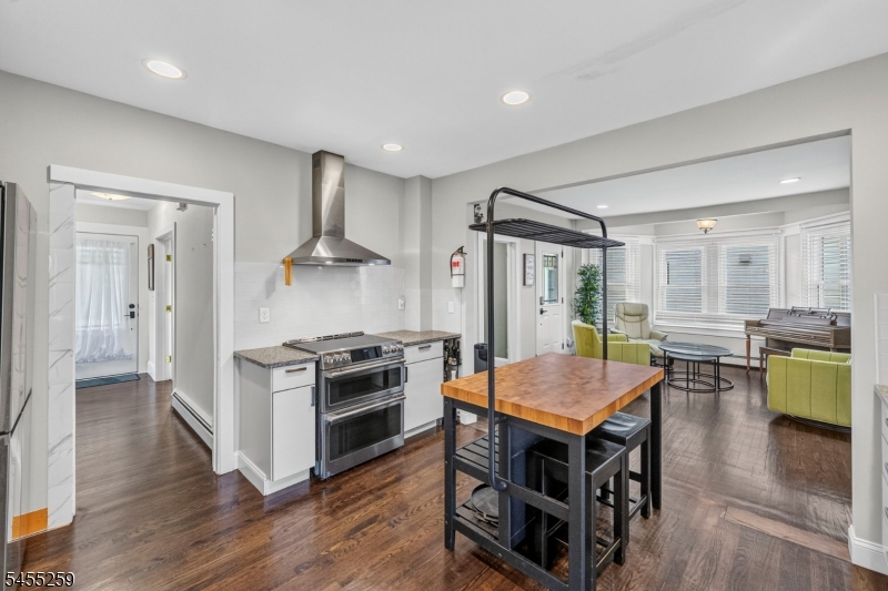 46 Greenwood Ave