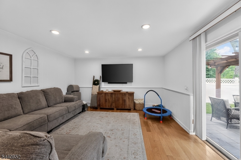 20 Arnold Dr
