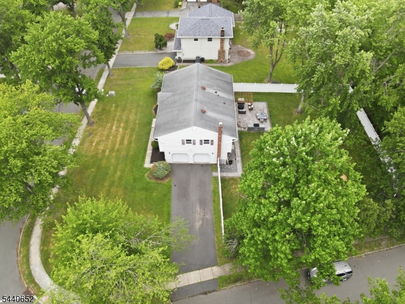20 Arnold Dr