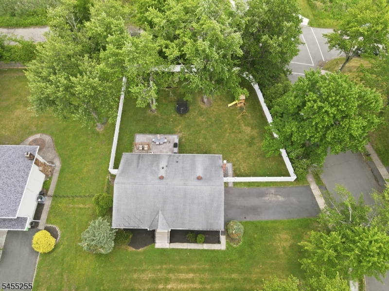 20 Arnold Dr