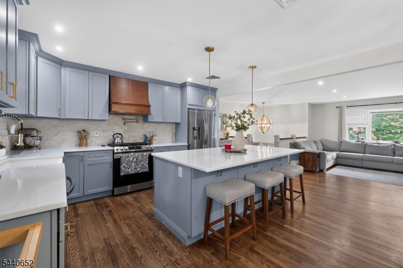 20 Arnold Dr