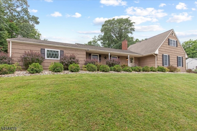 1137 Concord Dr