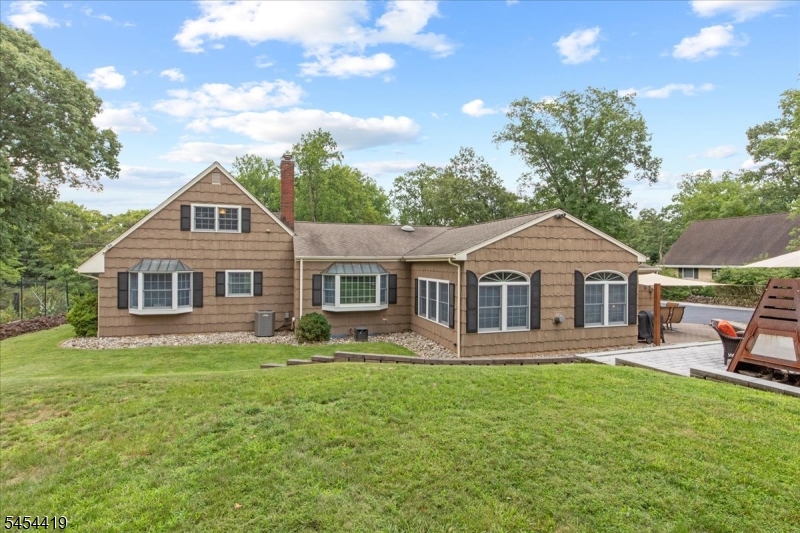 1137 Concord Dr