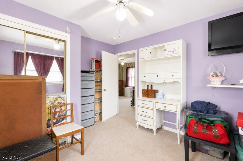 67 Greenbrook Rd