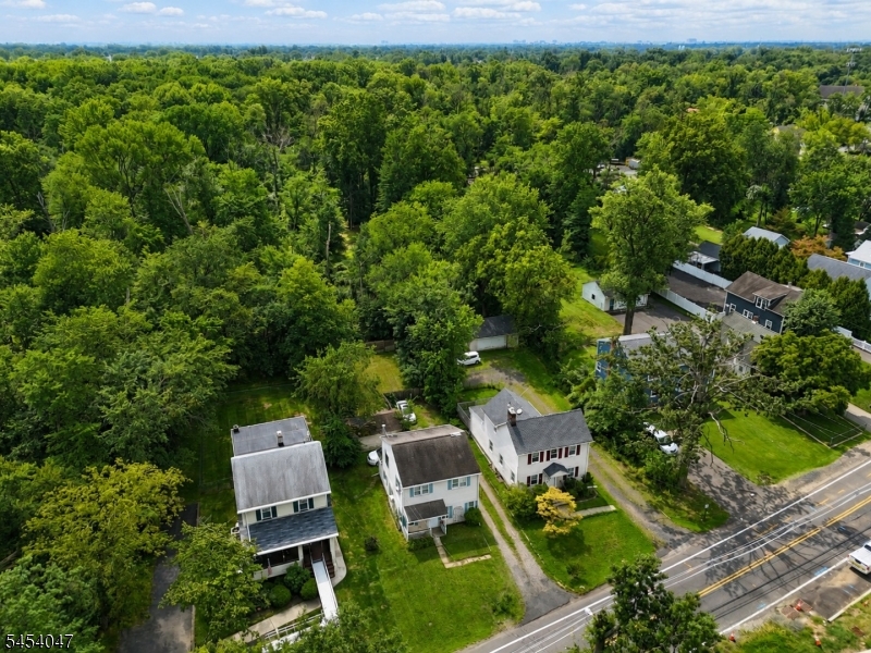 67 Greenbrook Rd