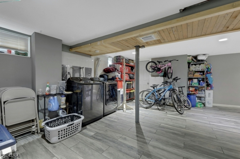 291 Fairway Ave