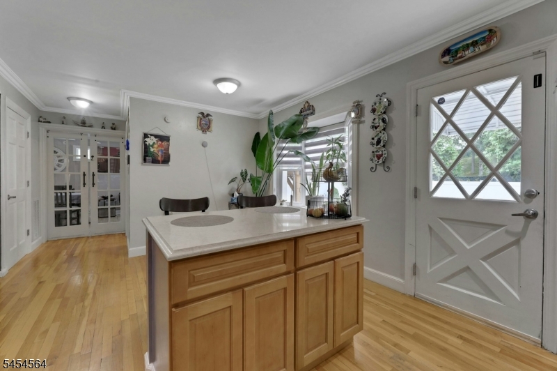 291 Fairway Ave