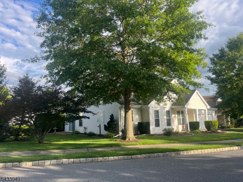 24 Stafford Ln
