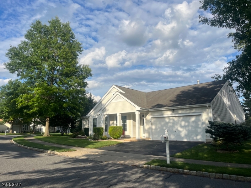 24 Stafford Ln