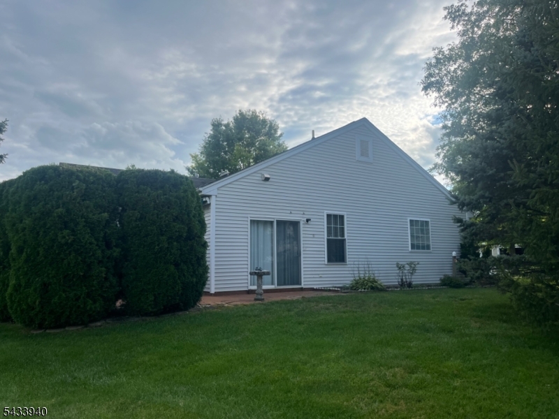 24 Stafford Ln