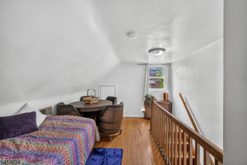 129 Belmohr St