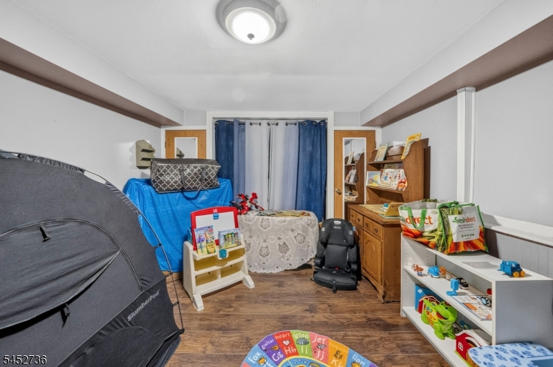 129 Belmohr St