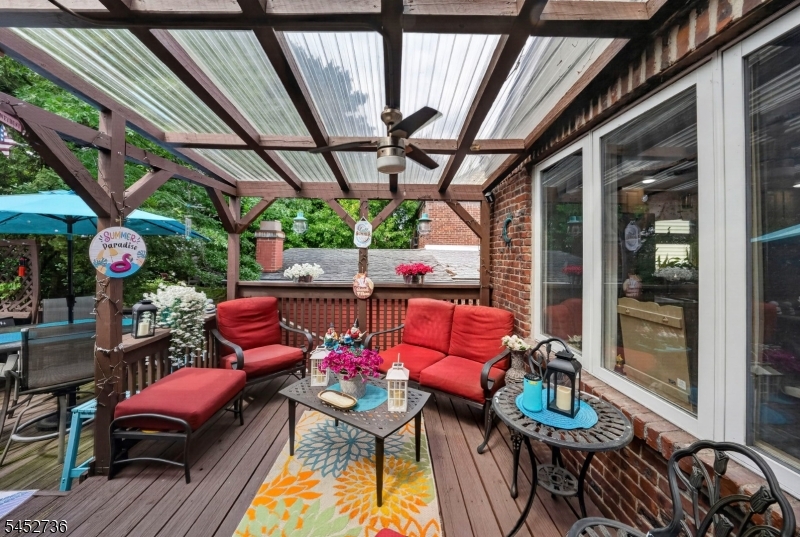 129 Belmohr St