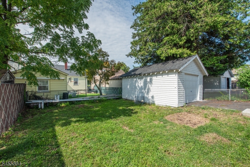 50 Birch St