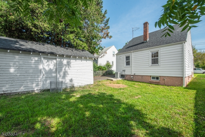 50 Birch St