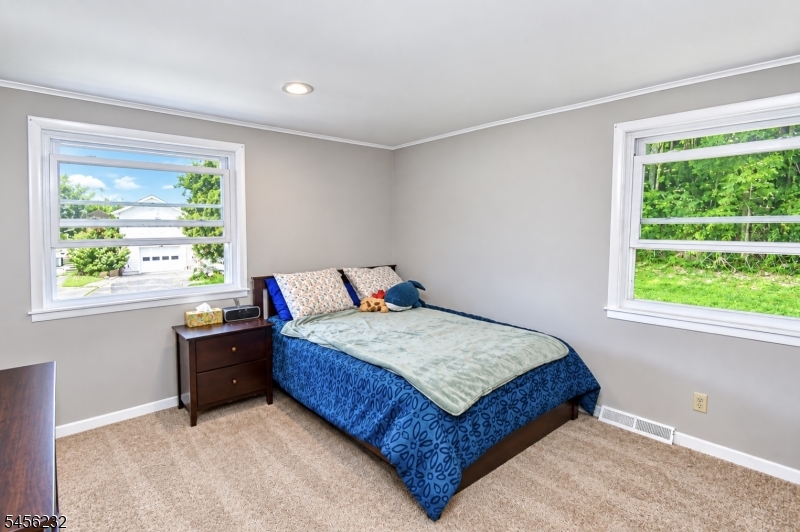 131 Munsonhurst Rd