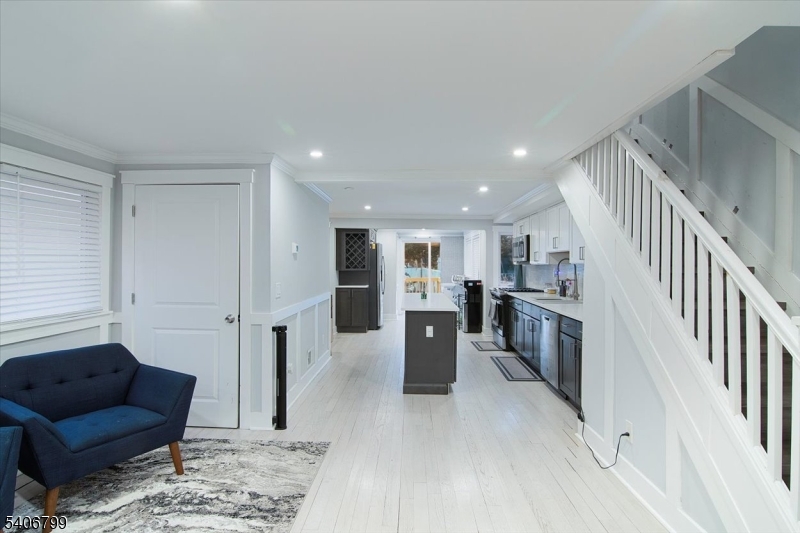 113 Sanford St