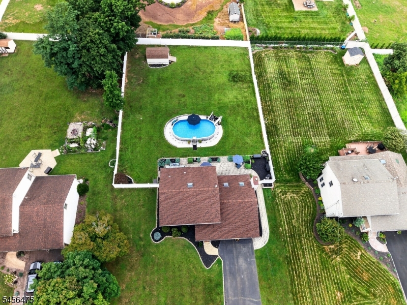 960 Gates Ave