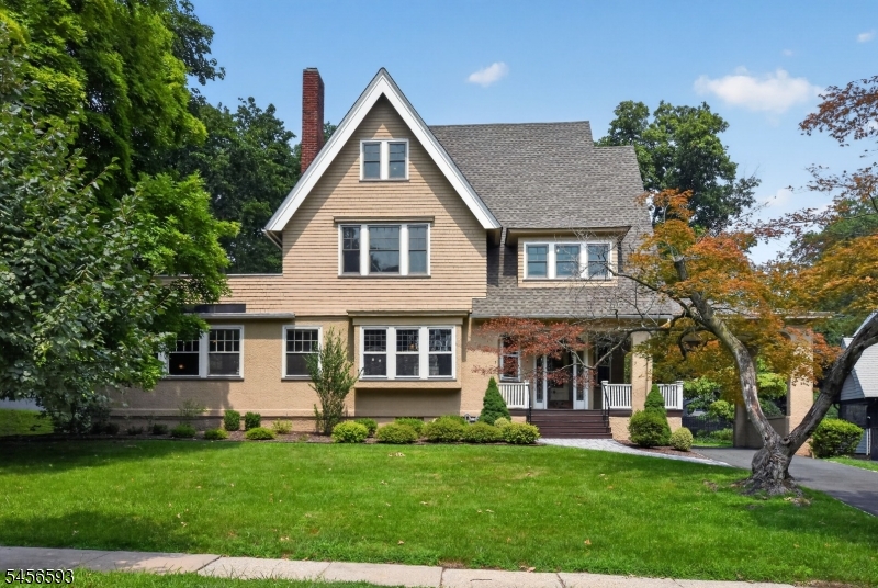 237 Raymond Ave