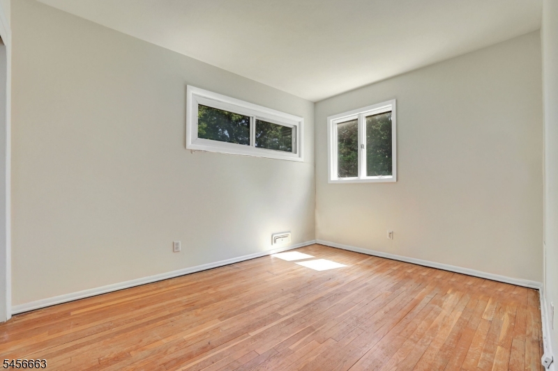 8 Libby Ave