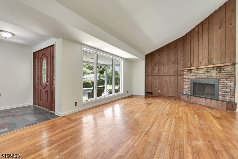 8 Libby Ave
