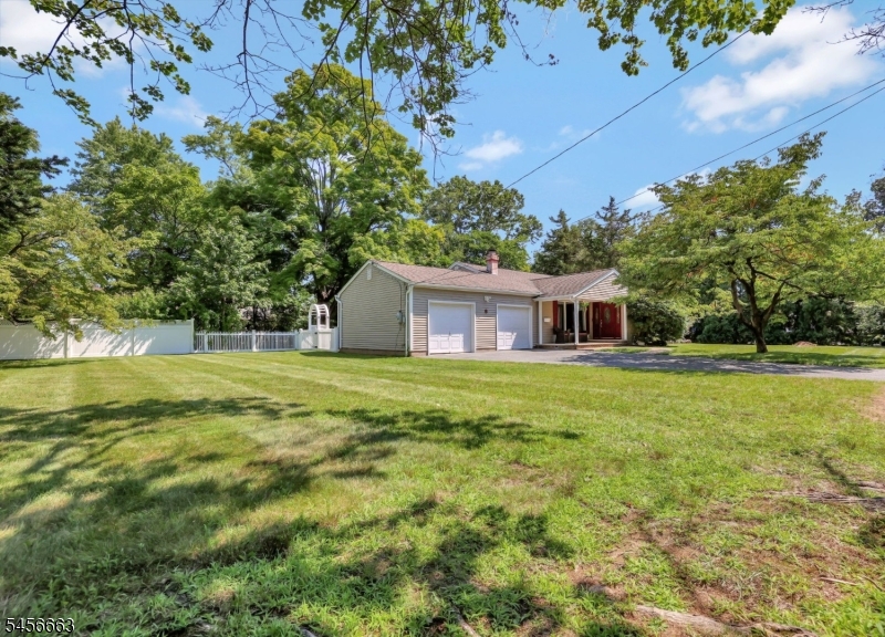 8 Libby Ave