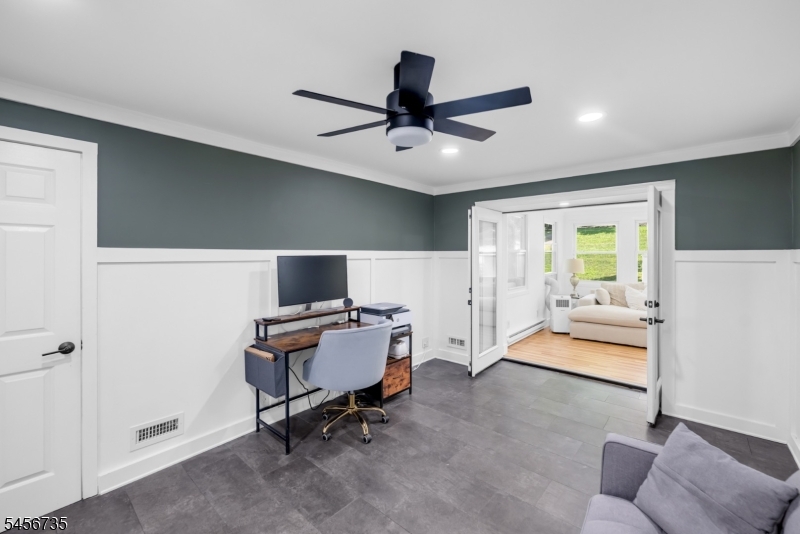 25 Windsor Ct