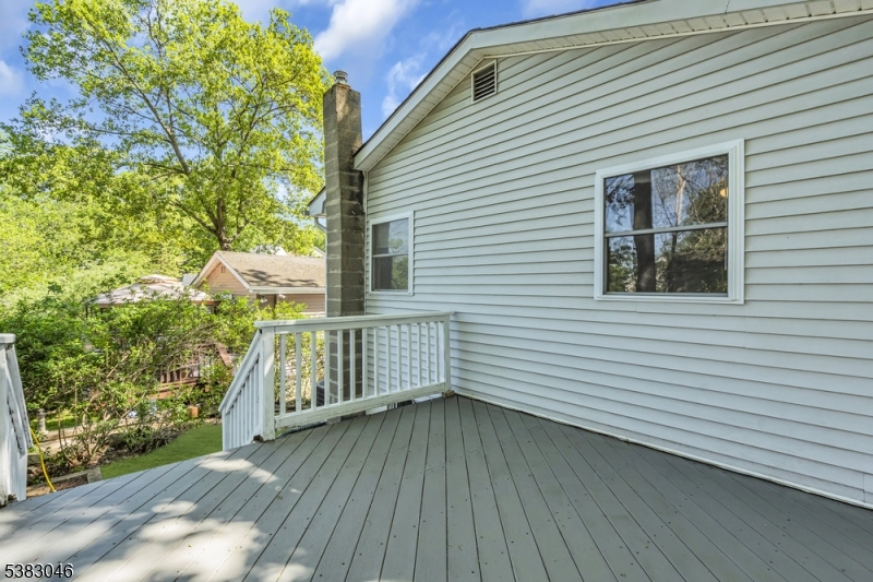 406 Brooklyn Mountain Rd