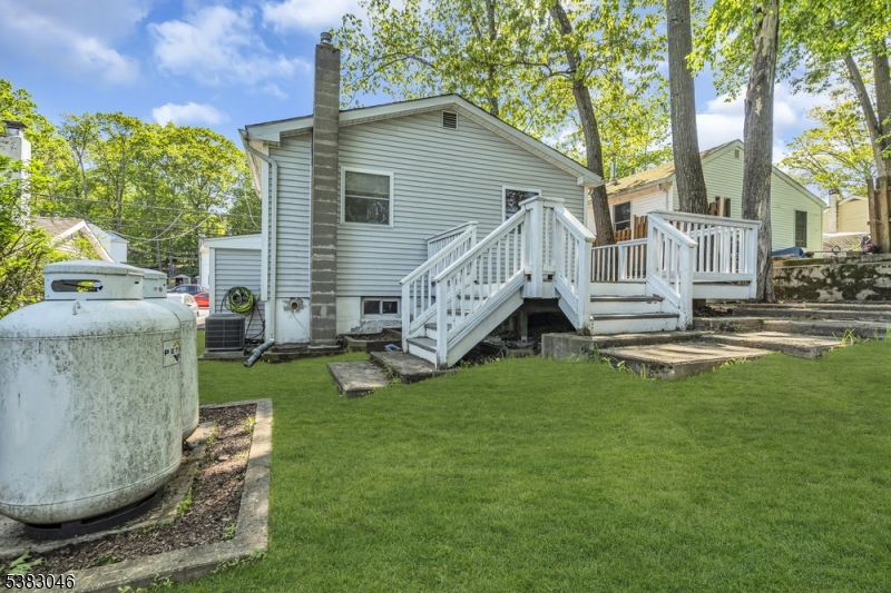406 Brooklyn Mountain Rd