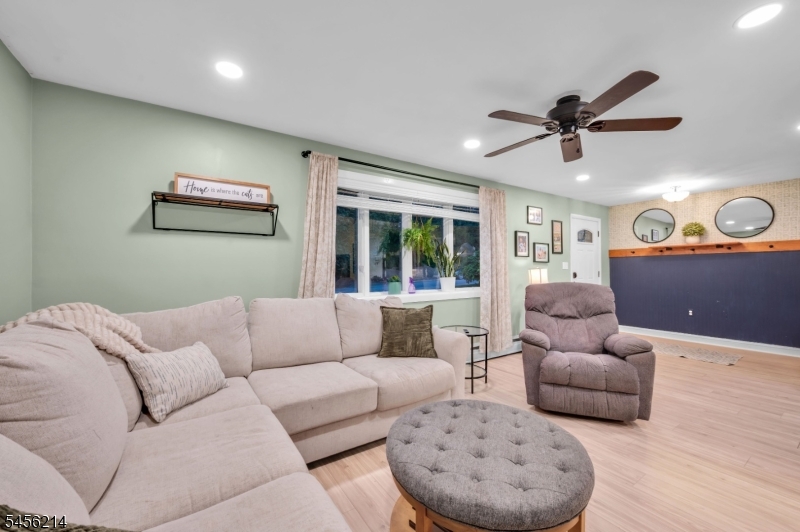 97 Bliss Blvd