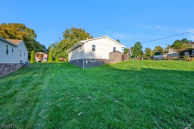 97 Bliss Blvd