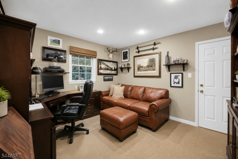 23 Brittany Rd