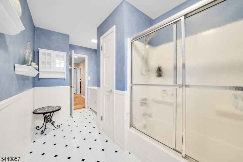 23 Brittany Rd