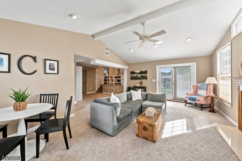 33 Waling Dr