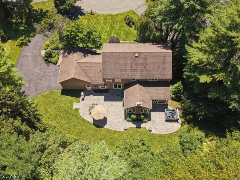 16 Pender Hill Rd