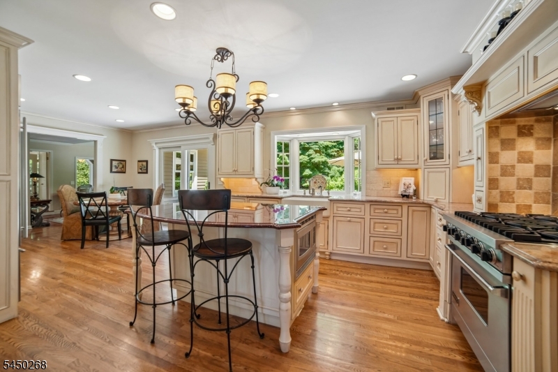 16 Pender Hill Rd
