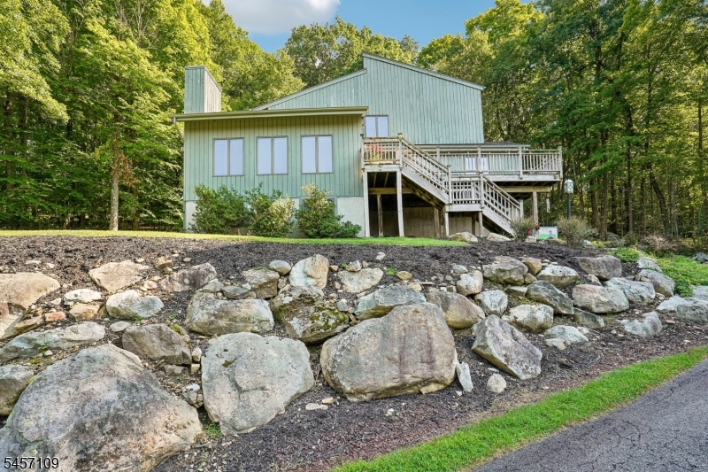 9 Ross Rd