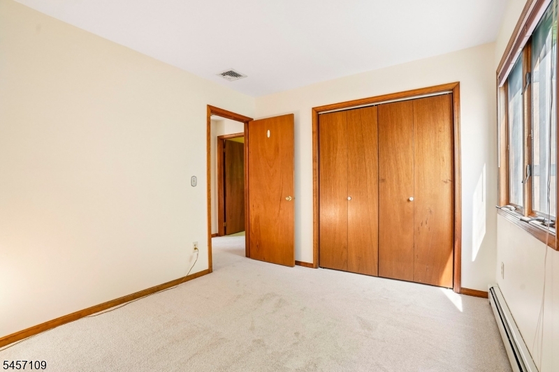 9 Ross Rd