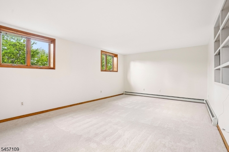 9 Ross Rd