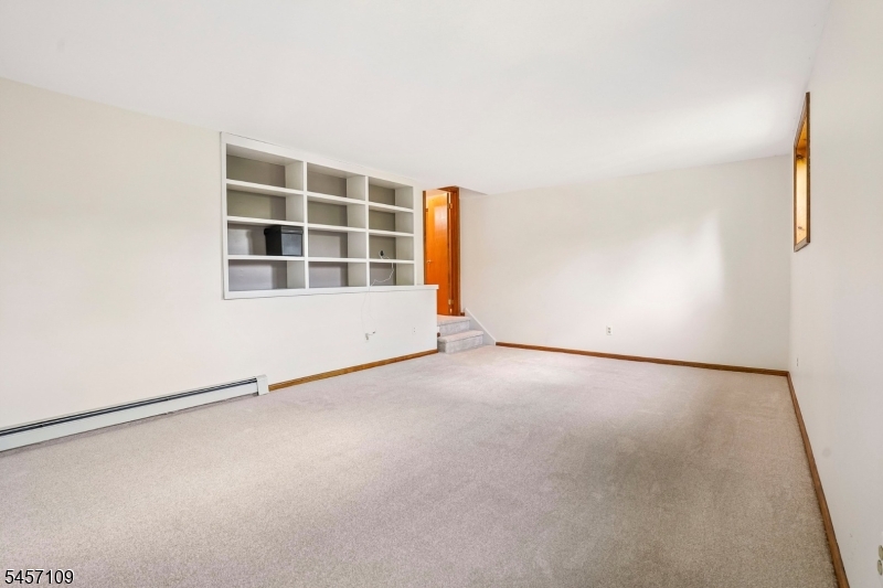 9 Ross Rd