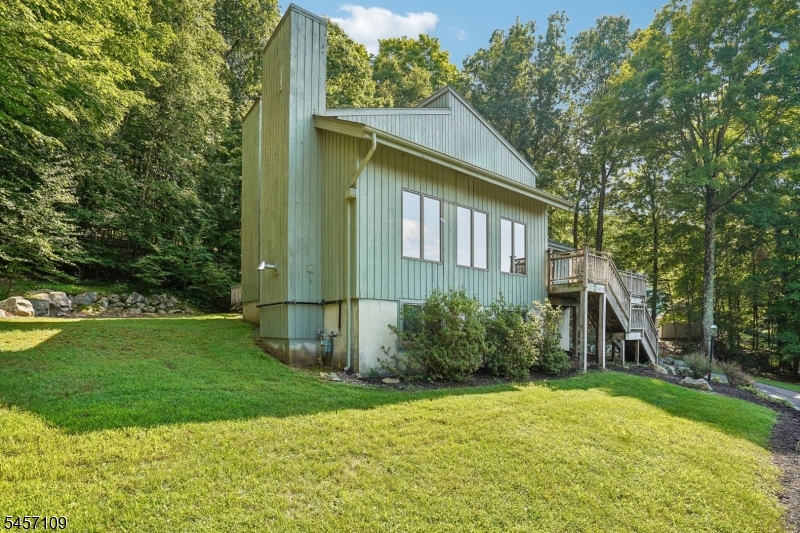 9 Ross Rd