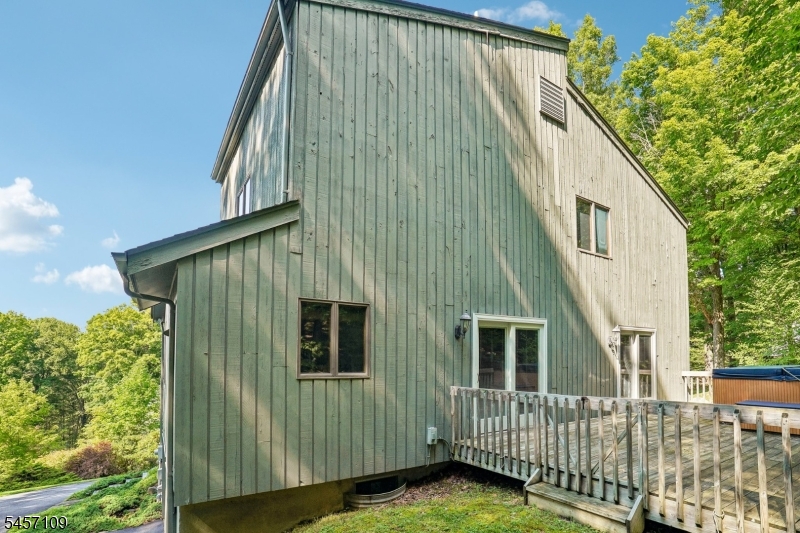 9 Ross Rd