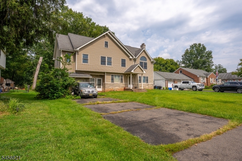 731 Kline Pl