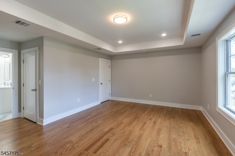54 Navajo Ave