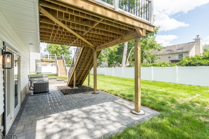 54 Navajo Ave