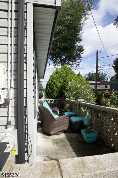81 S Prospect Terrace