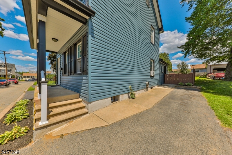 793 Culkin St