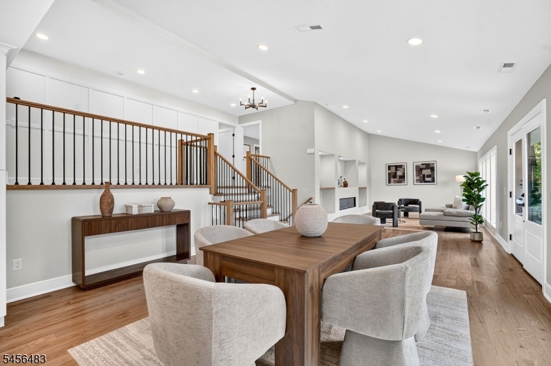 910 Minisink Way